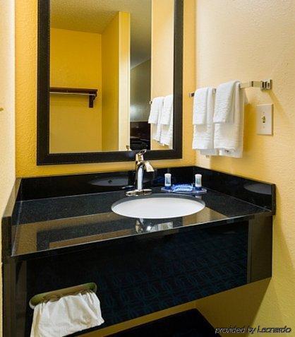 BW Allentown Bethlehem Lehigh Valley Inn & Suites Exterior foto